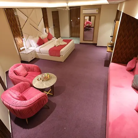 Hotel Ramhan Palace-2